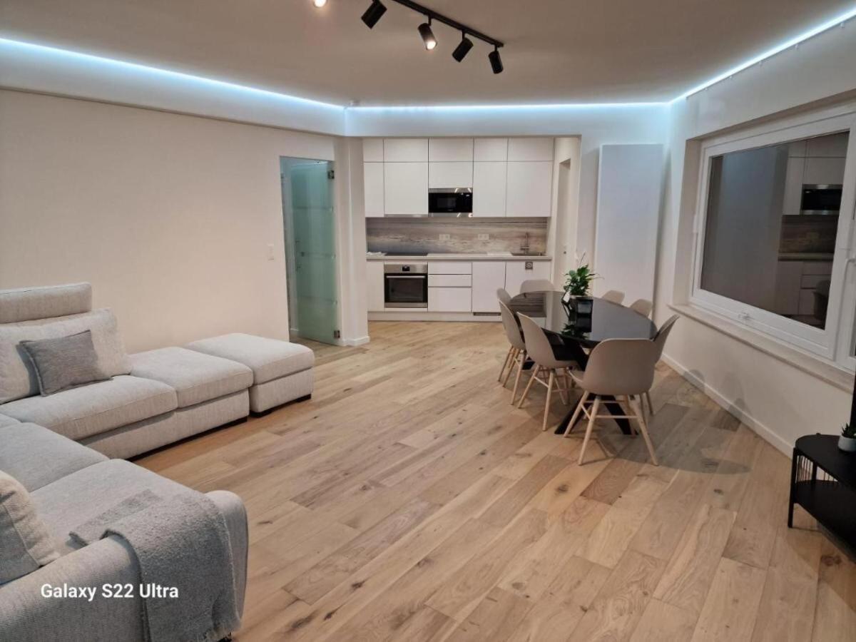 Luxury Renovated 3 Rooms Apartment Oostende Dış mekan fotoğraf